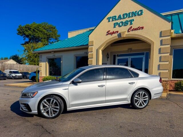2018 Volkswagen Passat R-Line