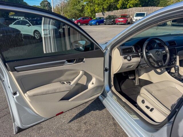 2018 Volkswagen Passat R-Line Conover NC