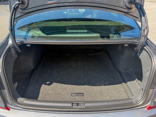 2018 Volkswagen Passat R-Line Conover NC