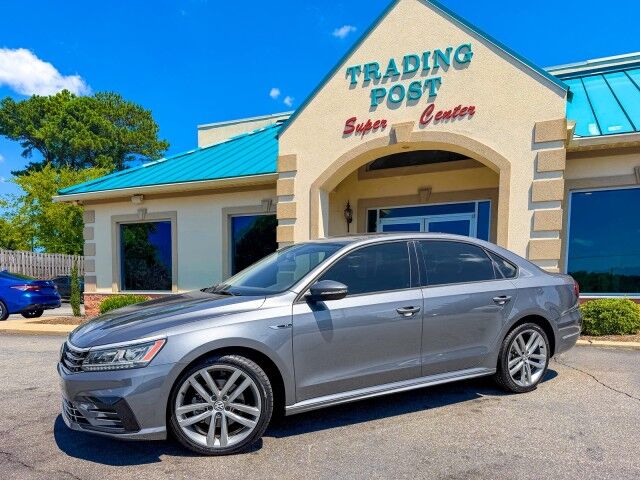 2018 Volkswagen Passat R-Line