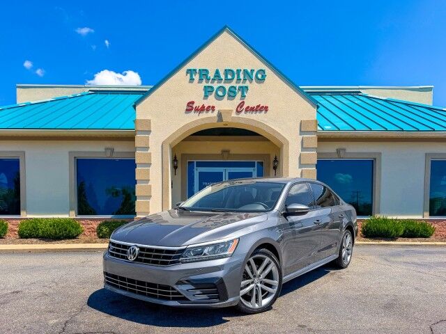 2018 Volkswagen Passat R-Line