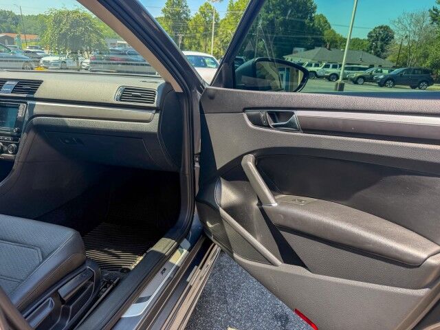 2018 Volkswagen Passat R-Line Conover NC
