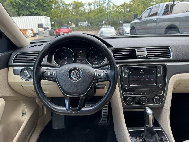 2018 Volkswagen Passat R-Line Willow Grove PA