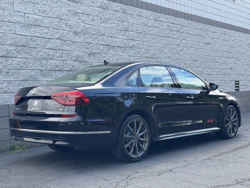 2018 Volkswagen Passat R-Line Willow Grove PA