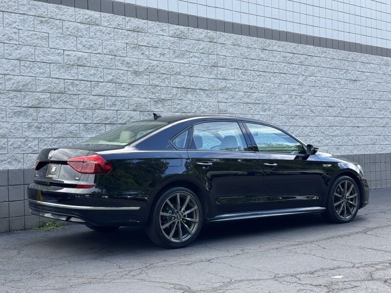 2018 Volkswagen Passat R-Line Willow Grove PA