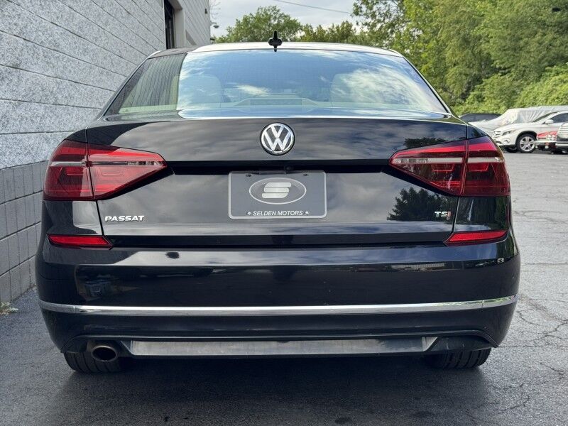 2018 Volkswagen Passat R-Line Willow Grove PA