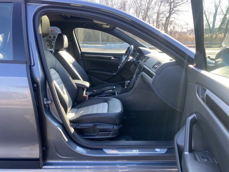 2018 Volkswagen Passat V6 GT Bristol  PA