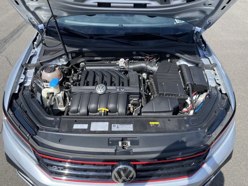 2018 Volkswagen Passat V6 GT Bristol  PA