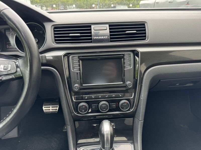 2018 Volkswagen Passat V6 GT Willow Grove PA