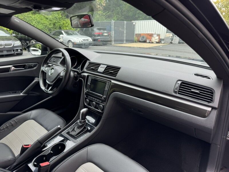 2018 Volkswagen Passat V6 GT Willow Grove PA