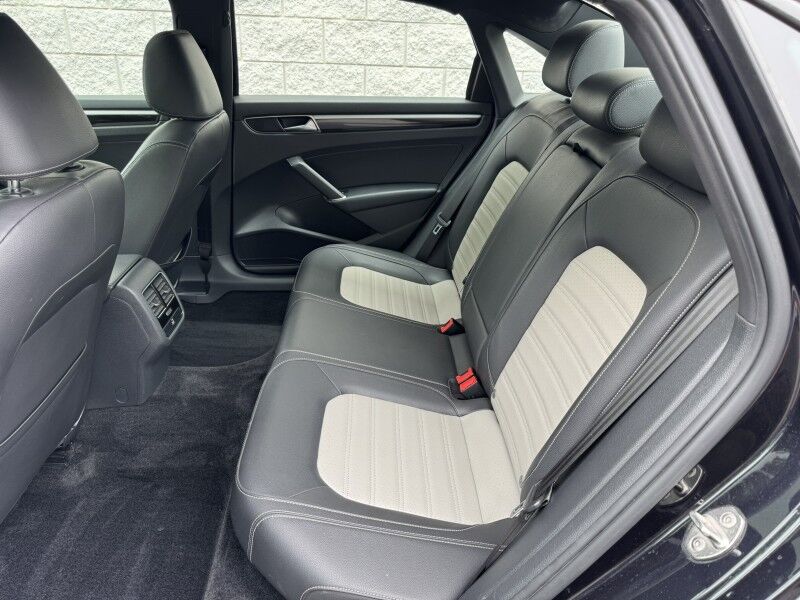 2018 Volkswagen Passat V6 GT Willow Grove PA