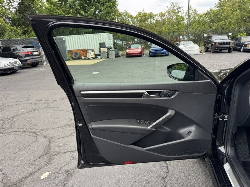 2018 Volkswagen Passat V6 GT Willow Grove PA