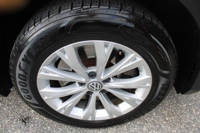 2018 Volkswagen TIGUAN SE 2.0T Melbourne FL