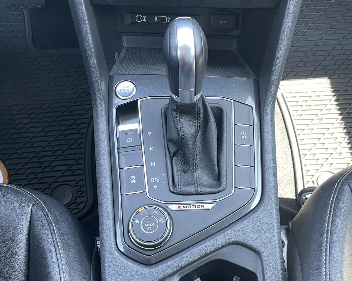 2018 Volkswagen Tiguan 2.0T SE 4MOTION Sport Utility 4D Port Orchard WA