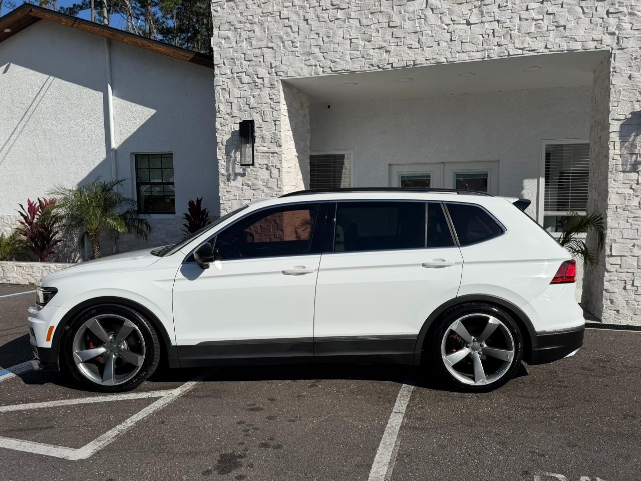 2018 Volkswagen Tiguan 2.0T SE FWD