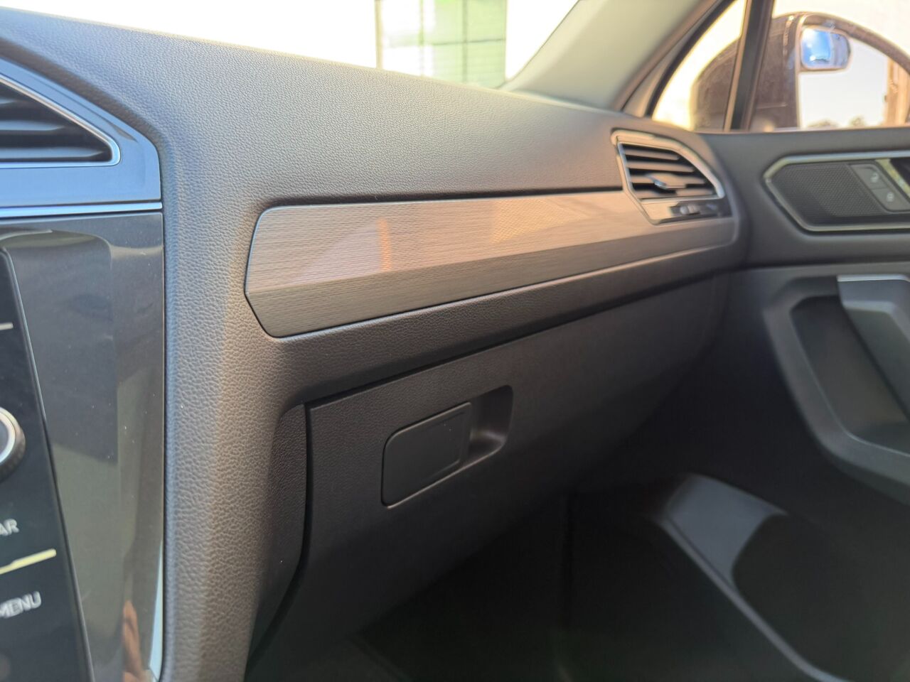 2018 Volkswagen Tiguan 2.0T SE FWD Jacksonville FL