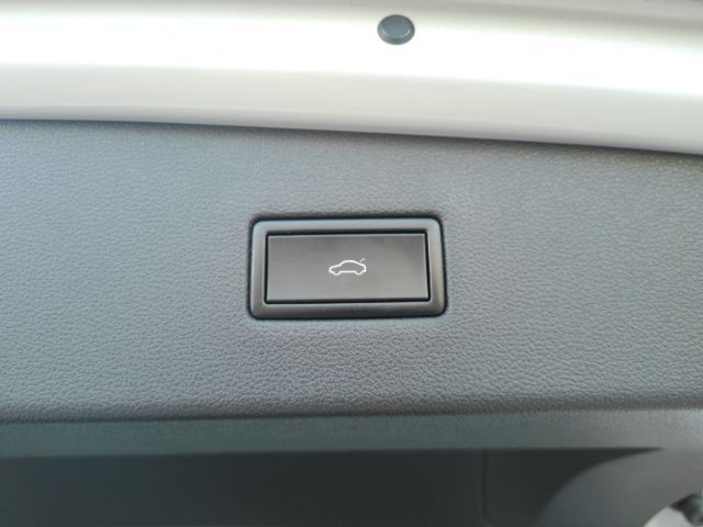 2018 Volkswagen Tiguan 2.0T SEL 4 MOTION Plano TX