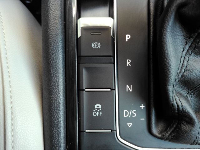 2018 Volkswagen Tiguan 2.0T SEL 4 MOTION Plano TX