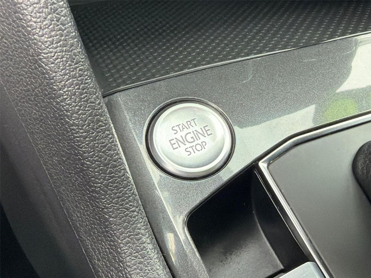 2018 Volkswagen Tiguan 2.0T SEL Premium Hagerstown MD