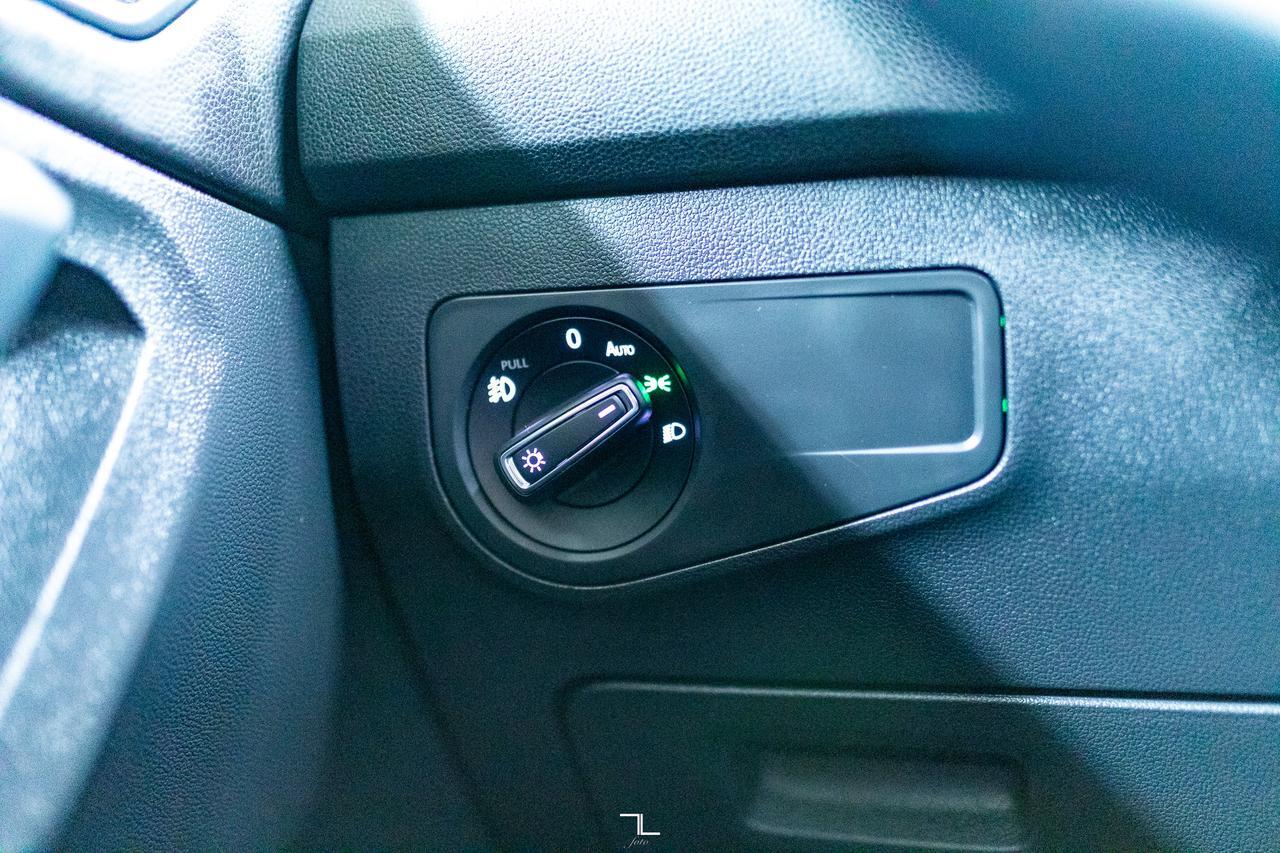 2018 Volkswagen Tiguan 4Motion Highline Leather Roof Nav BCam Red Deer AB