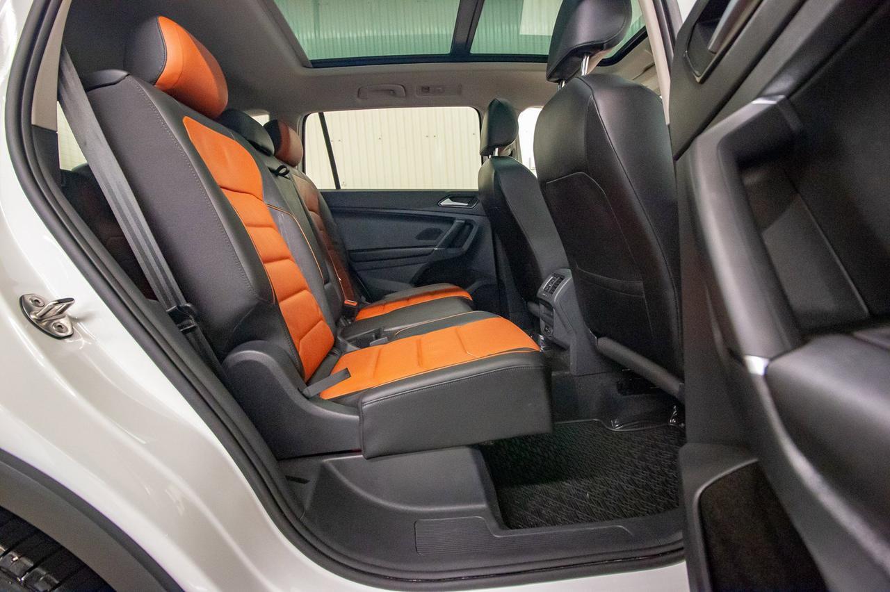 2018 Volkswagen Tiguan AWD Highline Leather Roof Nav Red Deer AB