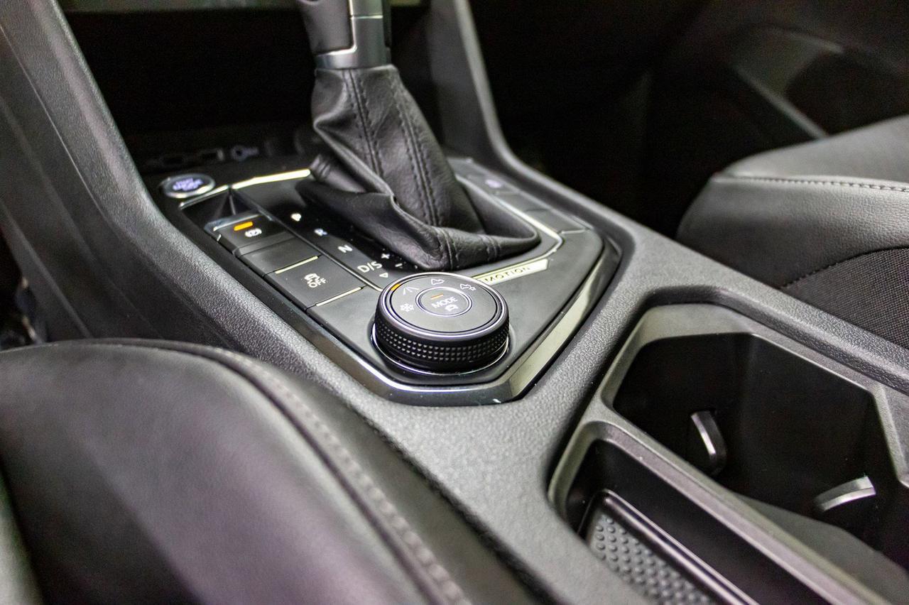 2018 Volkswagen Tiguan Comfortline Red Deer AB