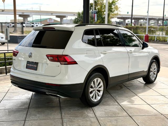 2018 Volkswagen Tiguan S 84,701 mi.