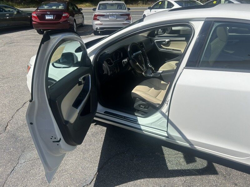 2018 Volvo S60 Dynamic Whitinsville MA