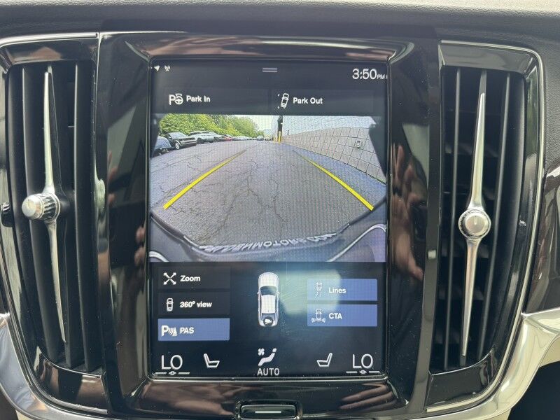 2018 Volvo S90 Momentum Willow Grove PA