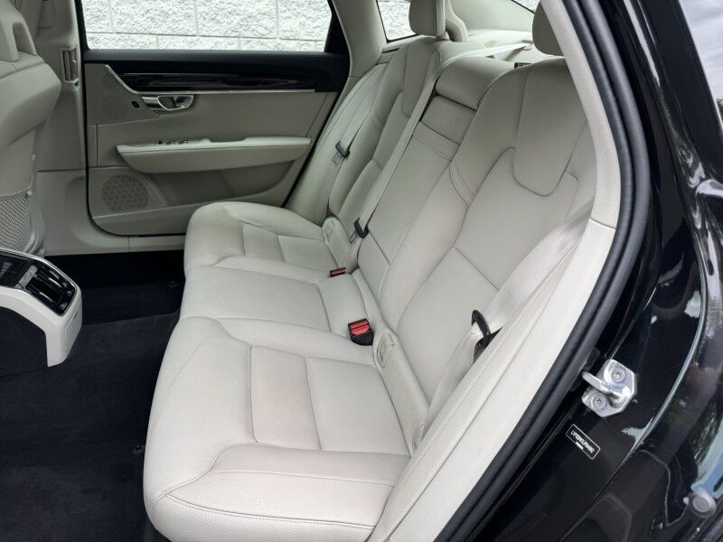 2018 Volvo S90 Momentum Willow Grove PA