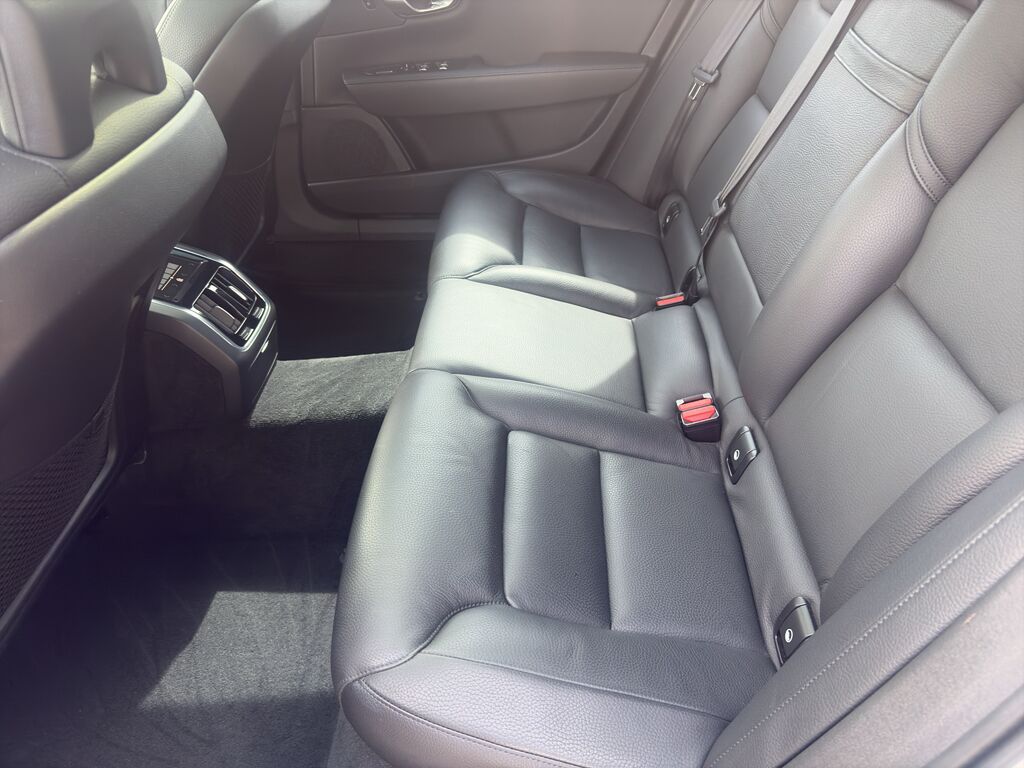 2018 Volvo S90 Momentum Wilmington NC