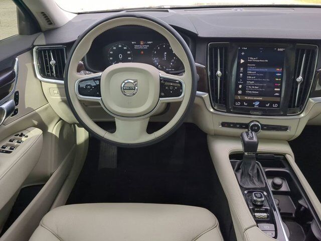 2018 Volvo S90 Momentum Winder GA