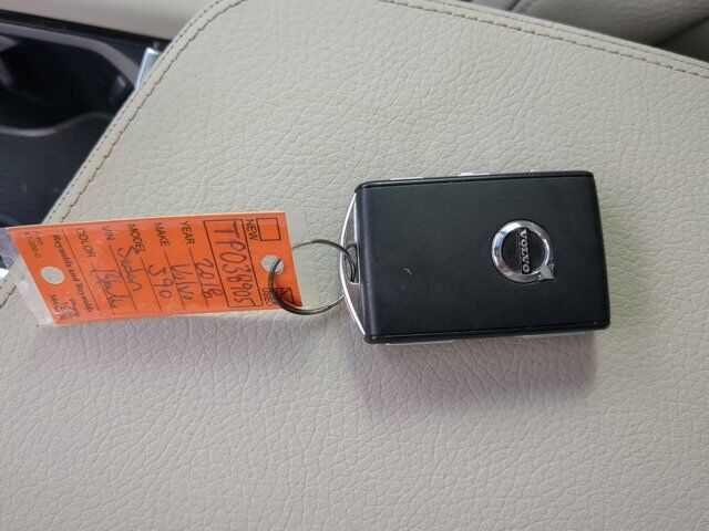 2018 Volvo S90 Momentum Winder GA