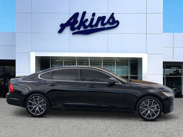 2018 Volvo S90 Momentum Winder GA