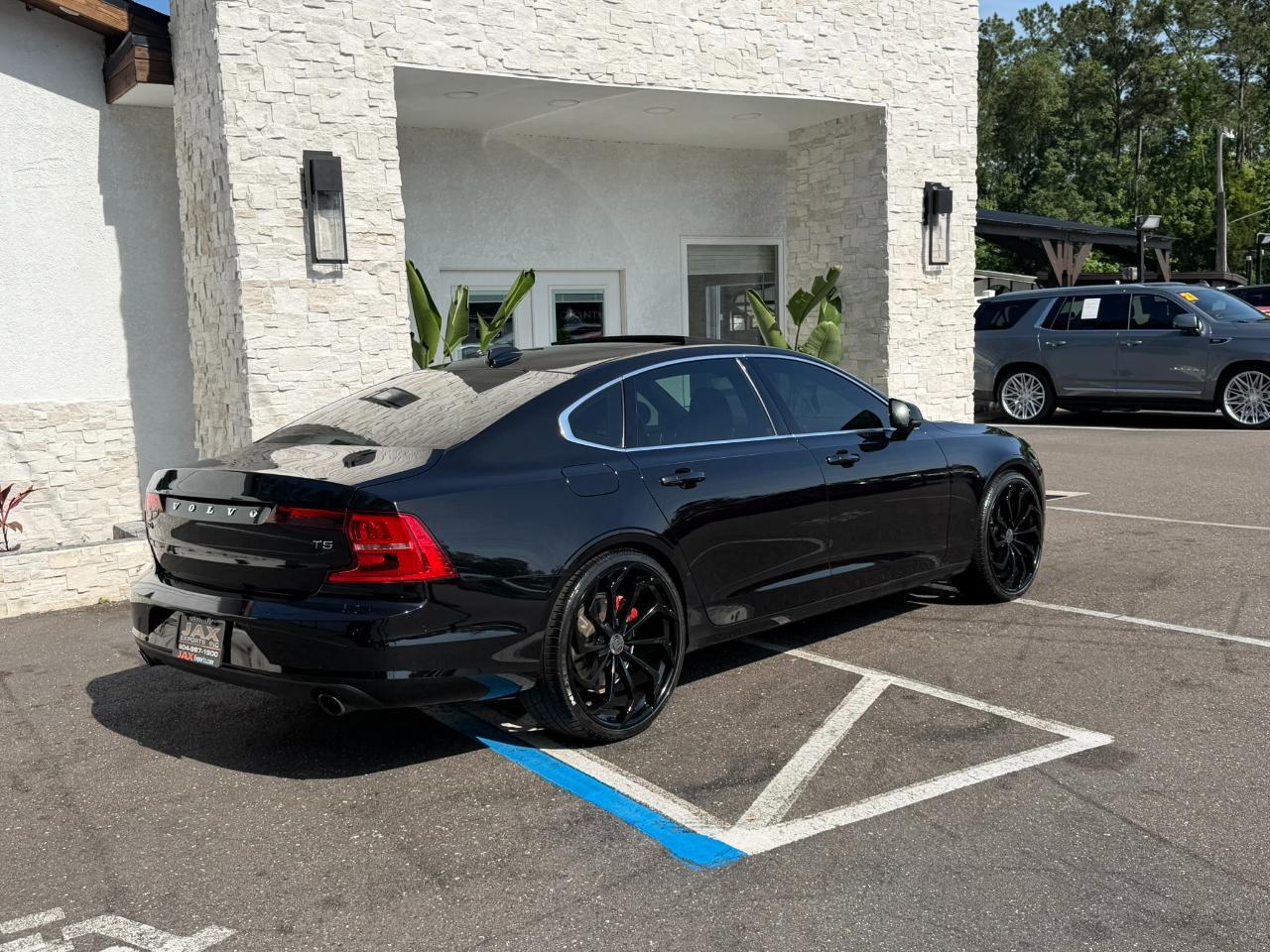 2018 Volvo S90 T5 FWD Momentum Jacksonville FL