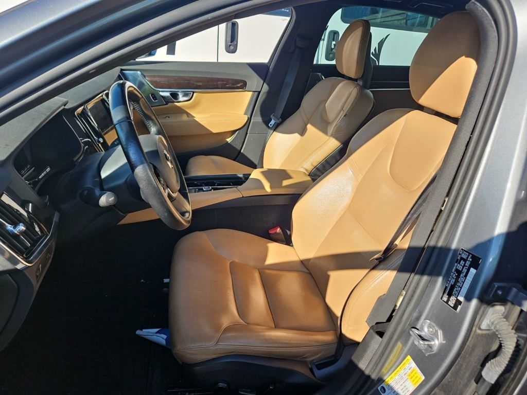 2018 Volvo S90 T6 Momentum Beaverton OR
