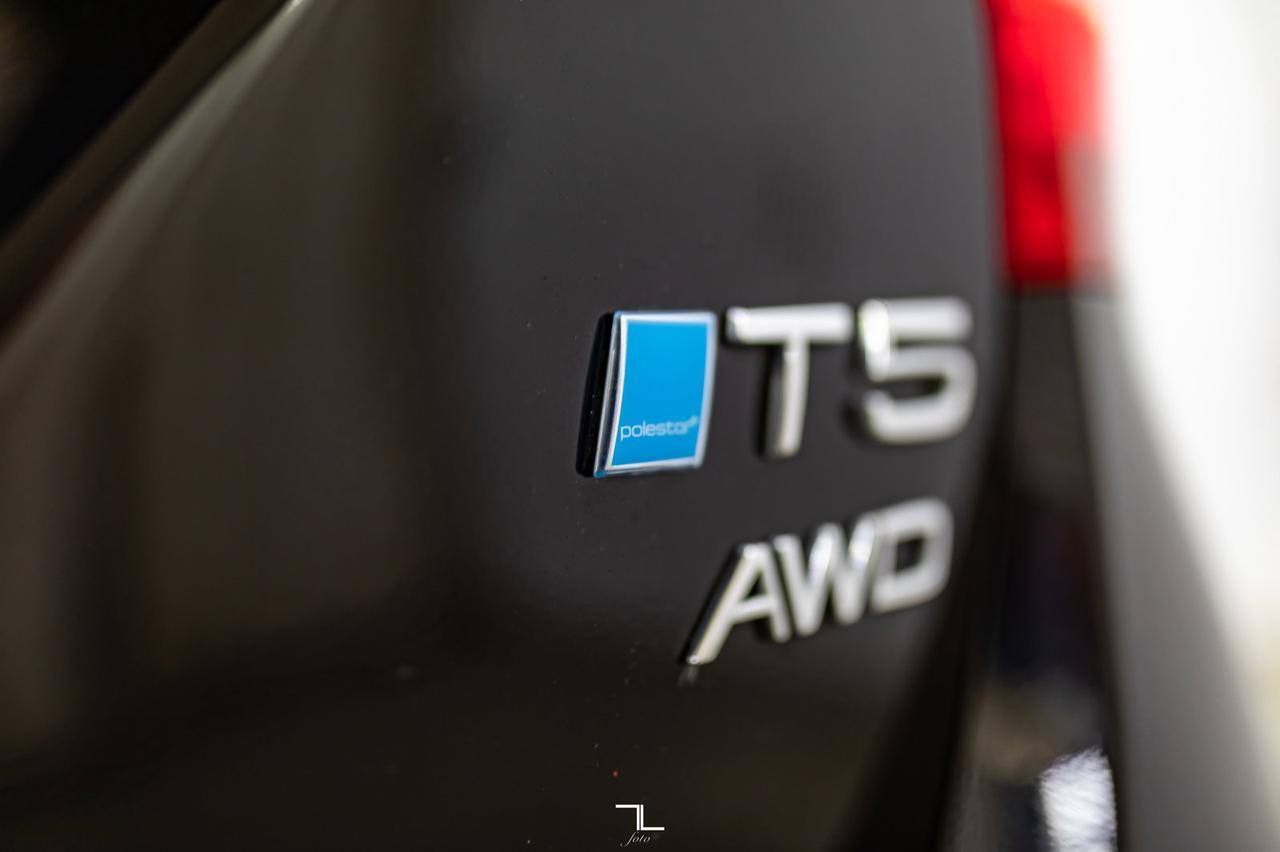 2018 Volvo V60 AWD T5 Dynamic Leather Roof Nav Red Deer AB