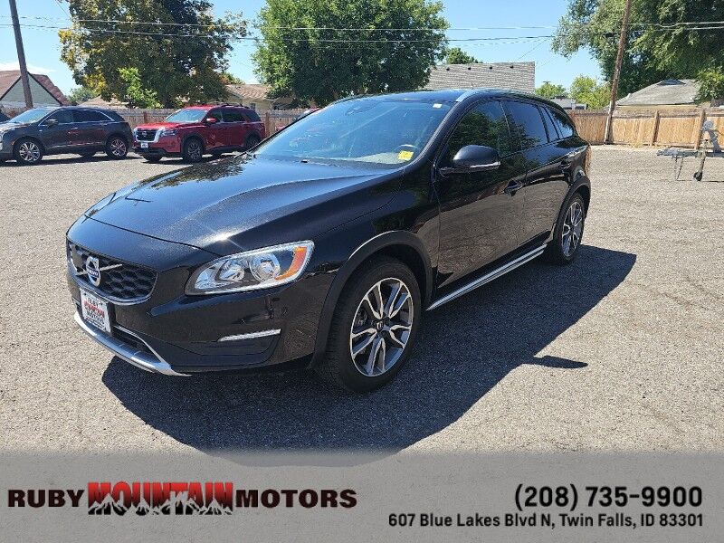 2018 Volvo V60 Cross Country
