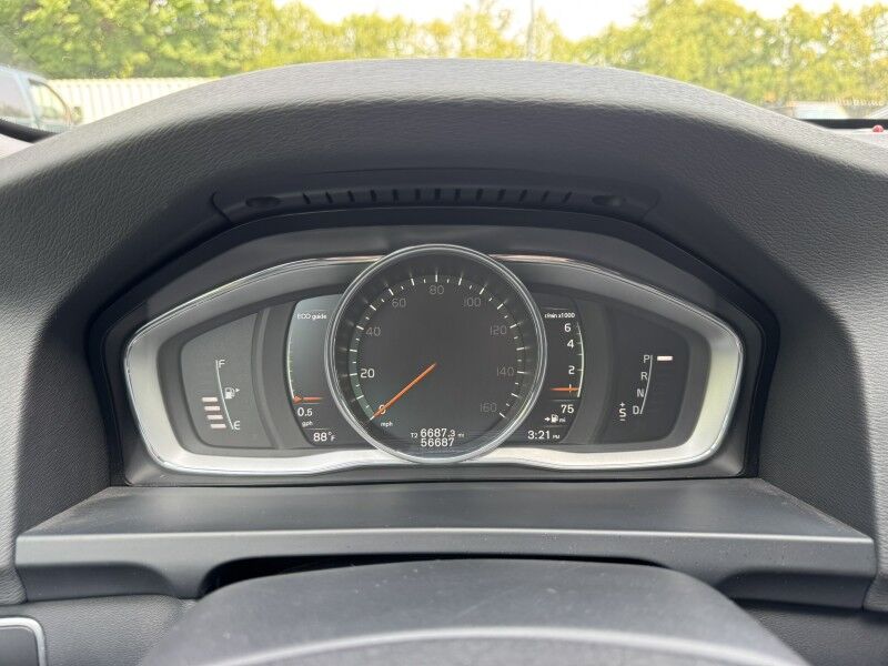 2018 Volvo V60 Cross Country  Willow Grove PA