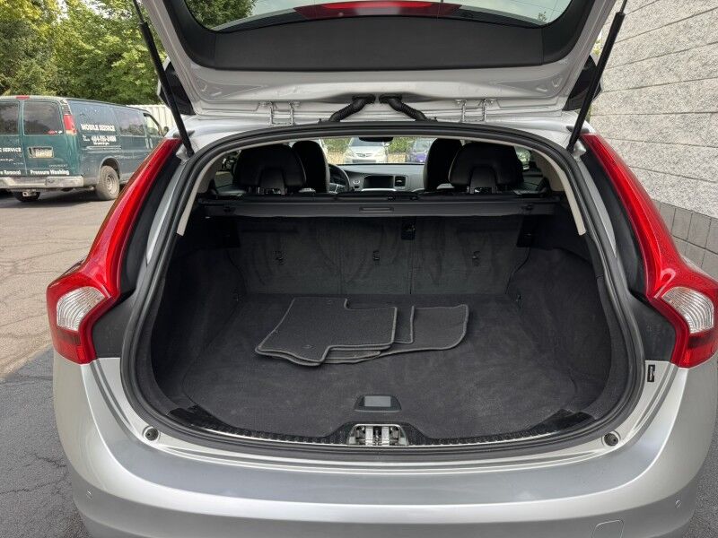 2018 Volvo V60 Cross Country  Willow Grove PA
