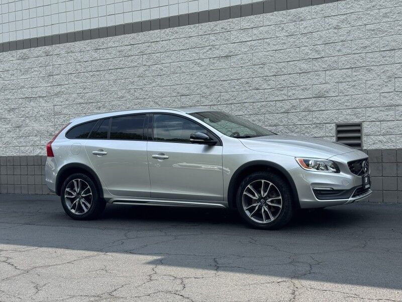 2018 Volvo V60 Cross Country  Willow Grove PA