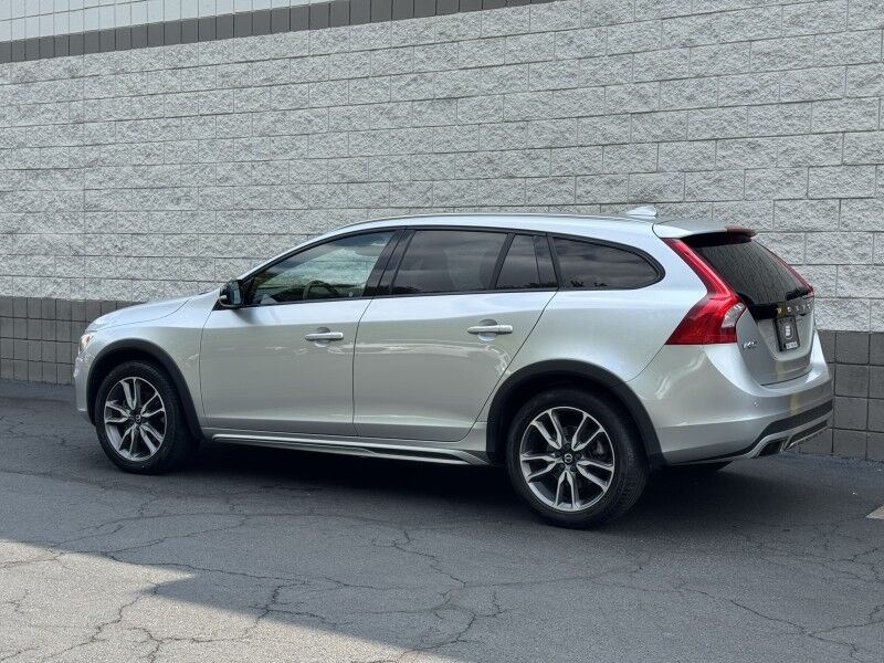2018 Volvo V60 Cross Country  Willow Grove PA