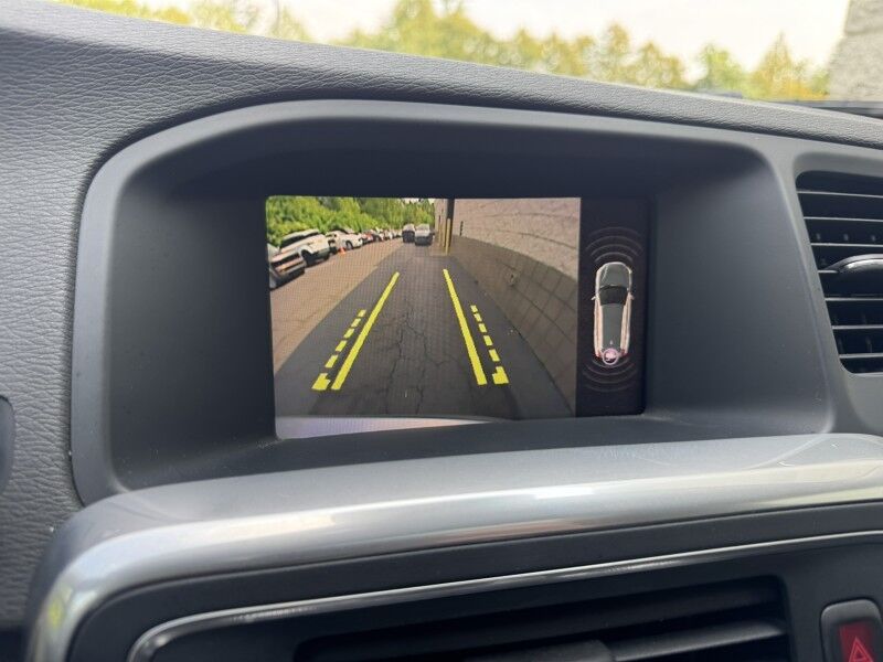 2018 Volvo V60 Cross Country  Willow Grove PA