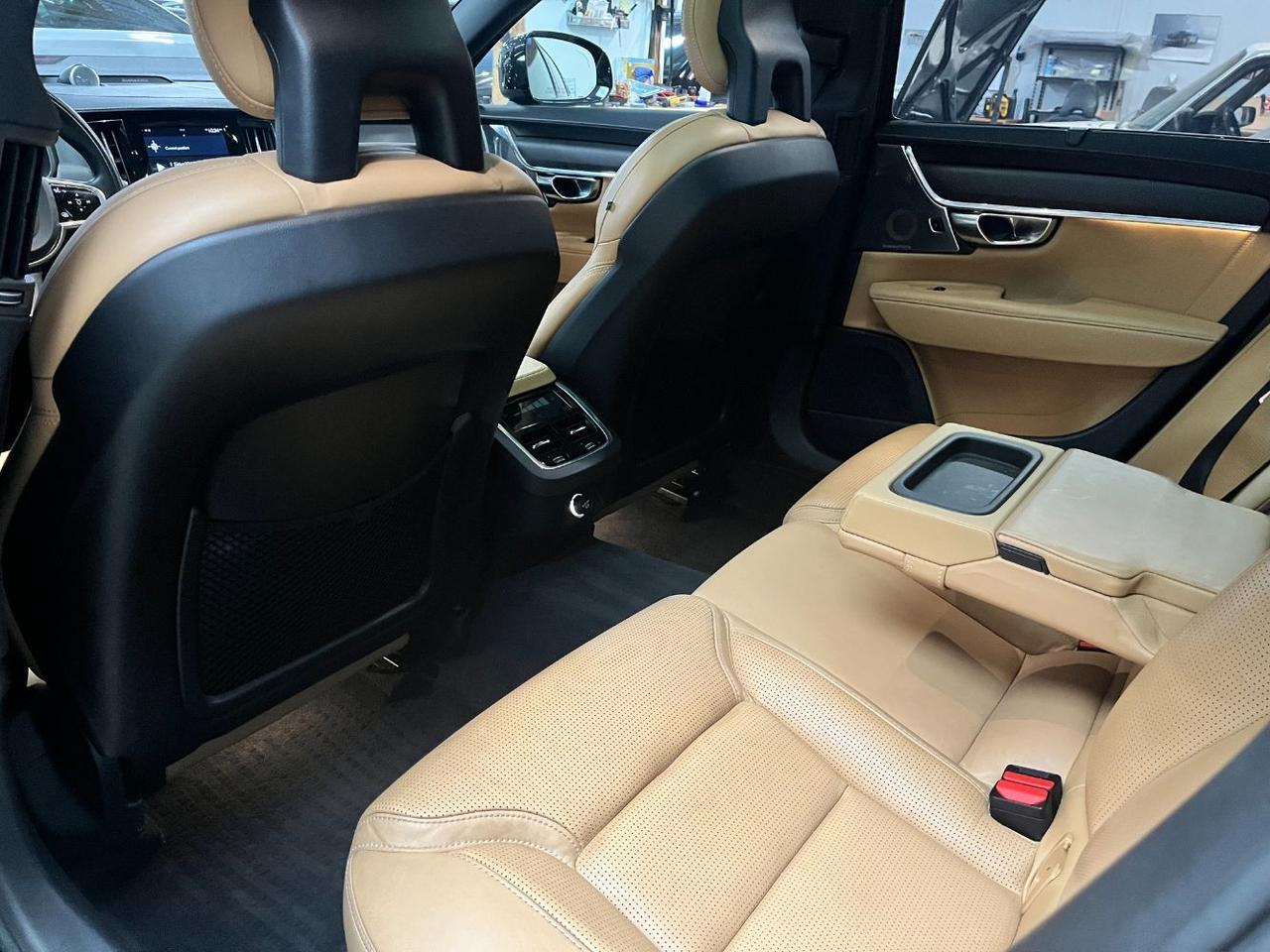 2018 Volvo V90 Cross Country LUX T6 AWD | Bowers & Wilkins, Pilot Assist, Massage Seats, Head Up Display, 4 Heated Seats & Wheel Portland OR