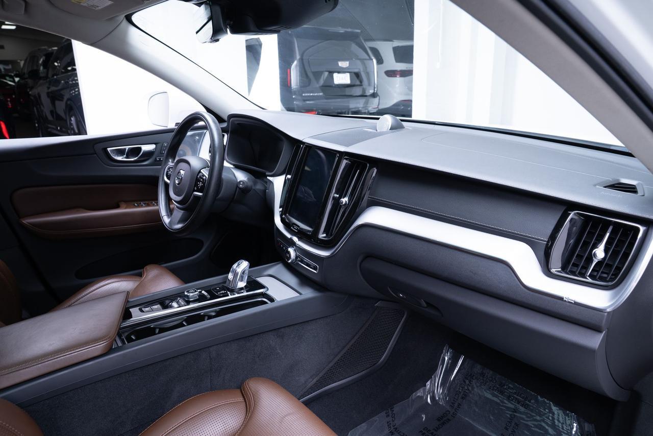 2018 Volvo XC60 Hybrid T8 Inscription AWD Bowers &amp; Wilkins Portland OR
