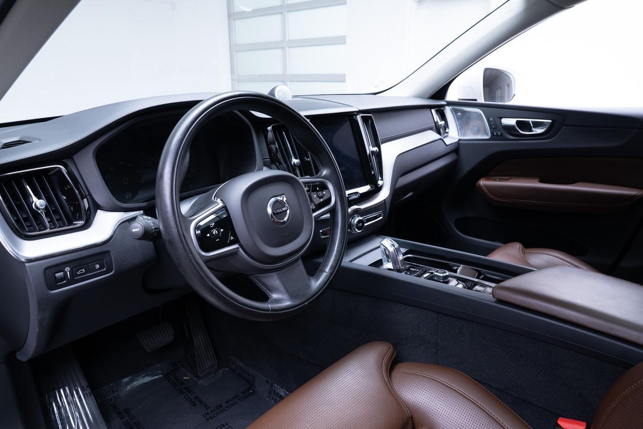 2018 Volvo XC60 Hybrid T8 Inscription AWD Bowers &amp; Wilkins Portland OR