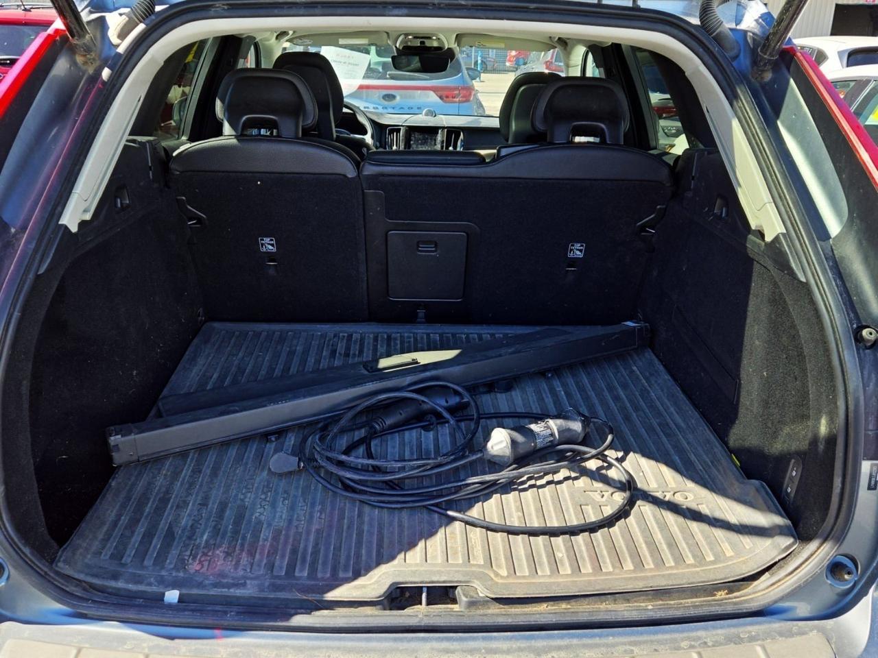 2018 Volvo XC60 Hybrid T8 Inscription Adaptive Cruise Bowers &amp; Wilkins Sound Portland OR