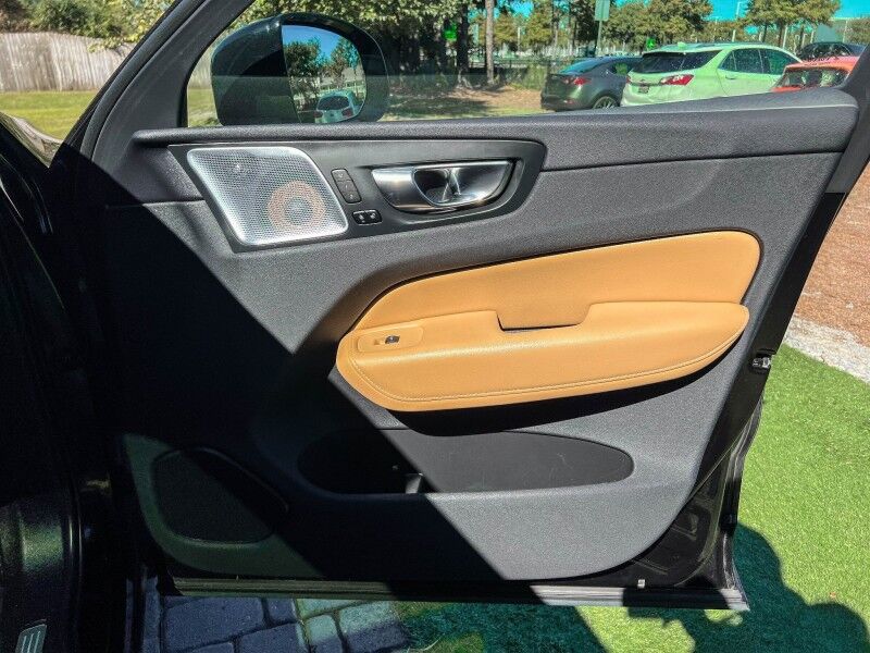 2018 Volvo XC60 Inscription Wilmington NC