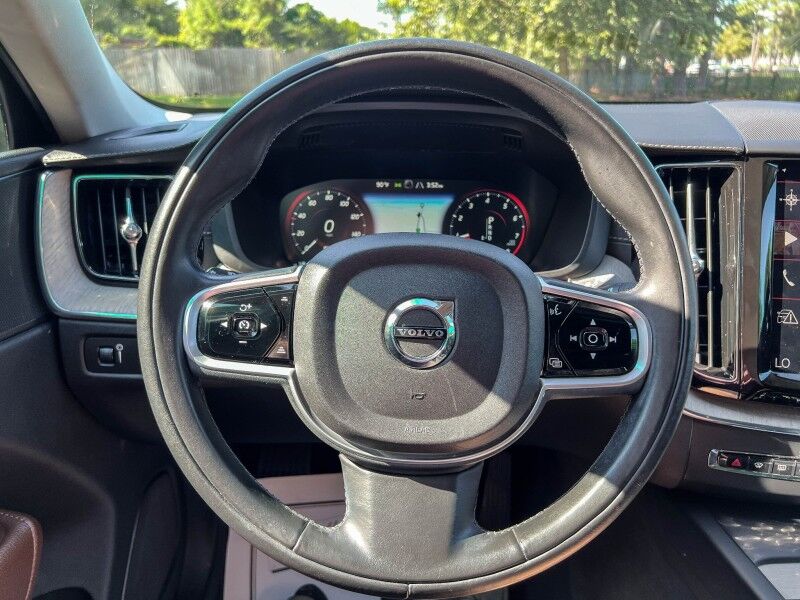 2018 Volvo XC60 Inscription Wilmington NC