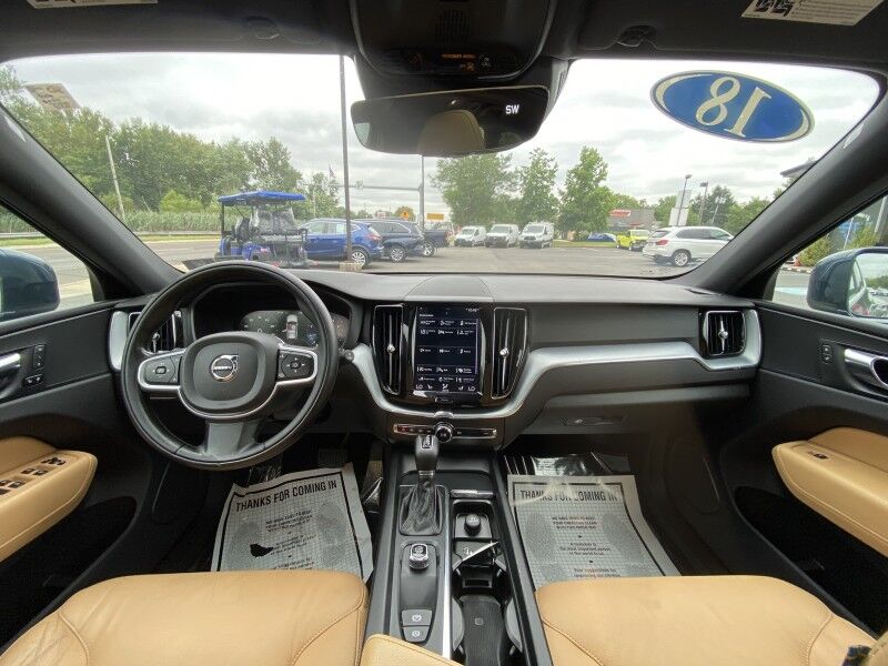 2018 Volvo XC60 Momentum Bristol  PA
